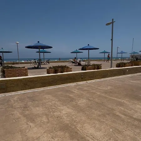 Beach Front Direct Access Private Parking * Валенсия