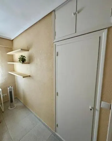 Apartment 1st Line Direct Access Private Parking *