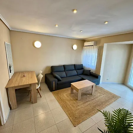 Beach Front Direct Access Private Parking Валенсия