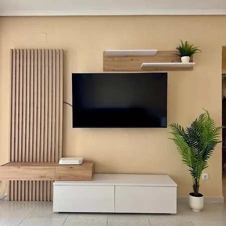 아파트 1st Line Direct Access Private Parking